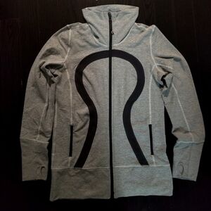 Lululemon Size 12 Jacket Grey